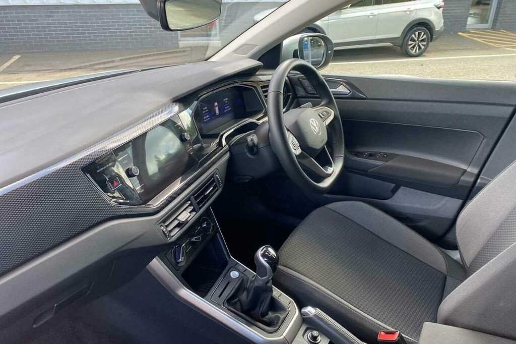 Volkswagen Taigo 1.0 Tsi Match Silver #2