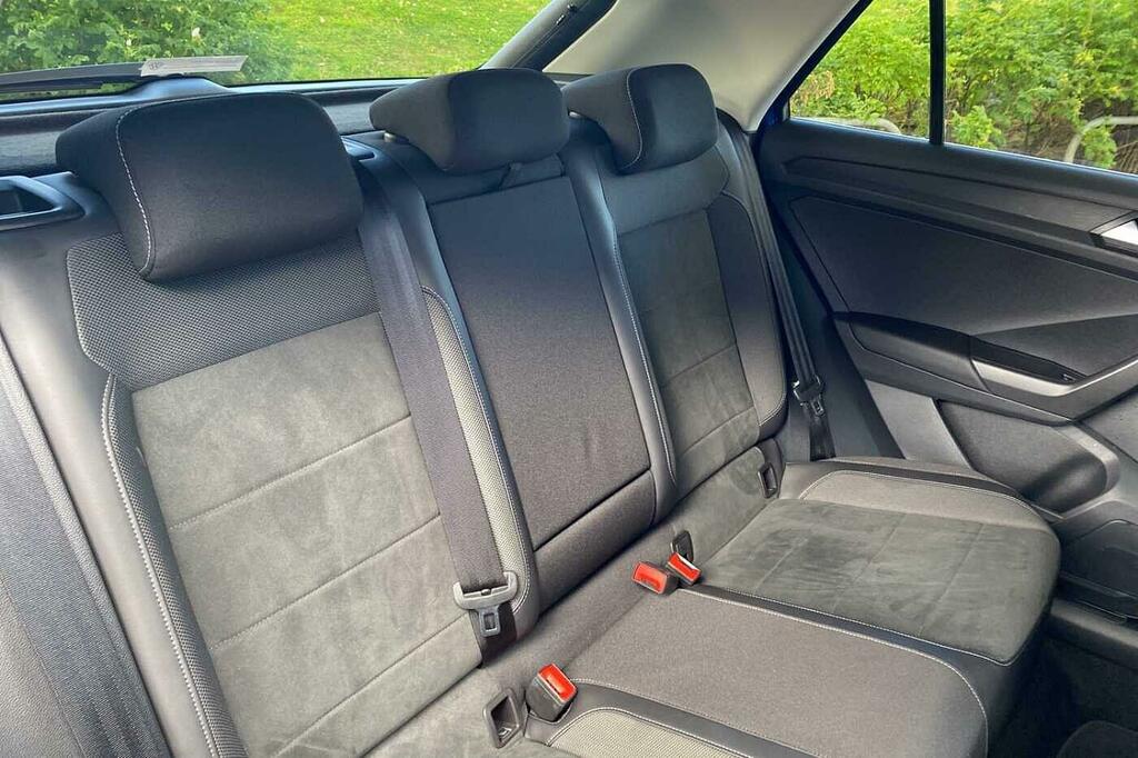 Volkswagen T-Roc 1.5 Tsi R-line Dsg 150 Ps Grey #13