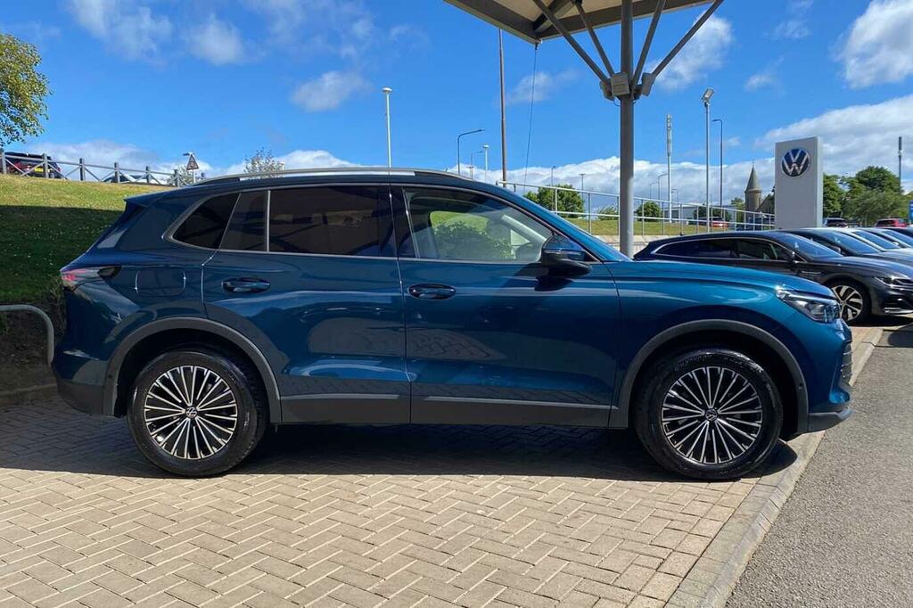 Volkswagen Tiguan 1.5 Etsi 150 Match Dsg Blue #4