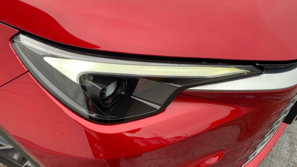 Lexus LBX 1.5 Vvt Ie Takumi Suv Hybrid E Cvt Red #21