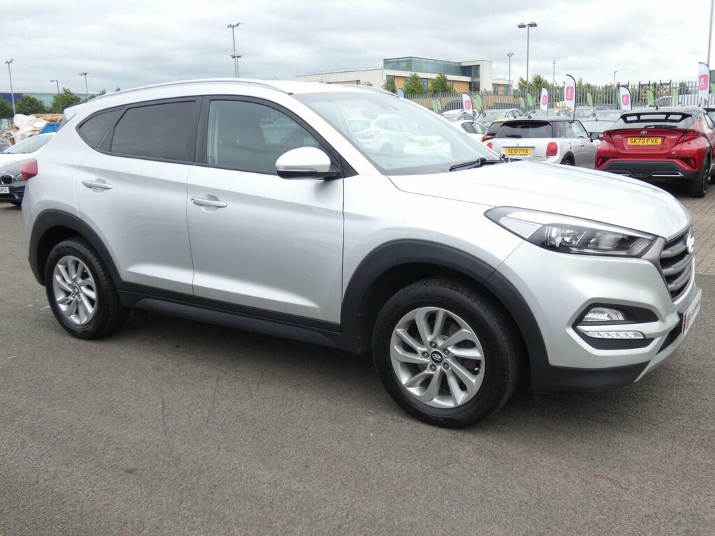 Hyundai Tucson 1.6 Gdi Blue Drive Se Nav Euro 6 Ss Silver #5