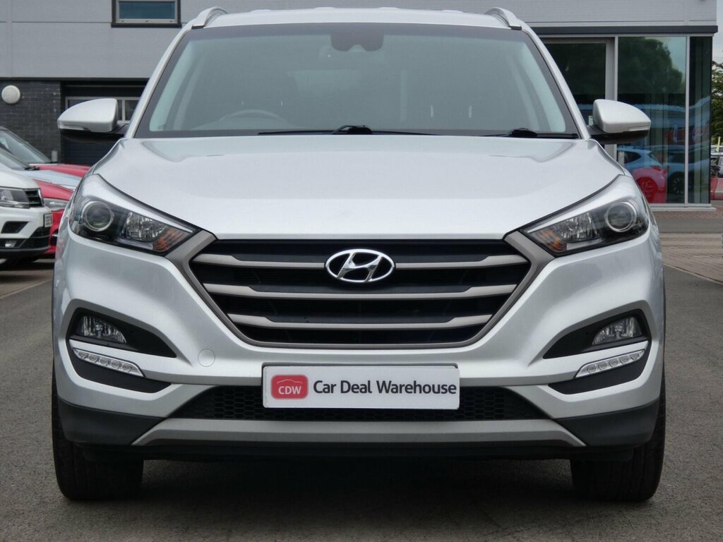Hyundai Tucson 1.6 Gdi Blue Drive Se Nav Euro 6 Ss Silver #2