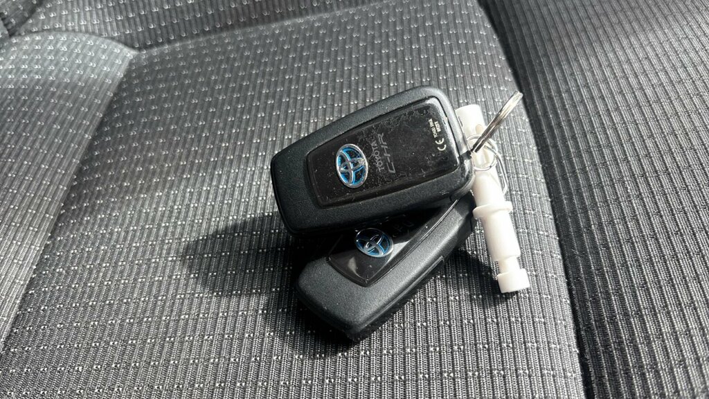 Toyota C-Hr 1.8 Hybrid Excel Cvt Leather White #28