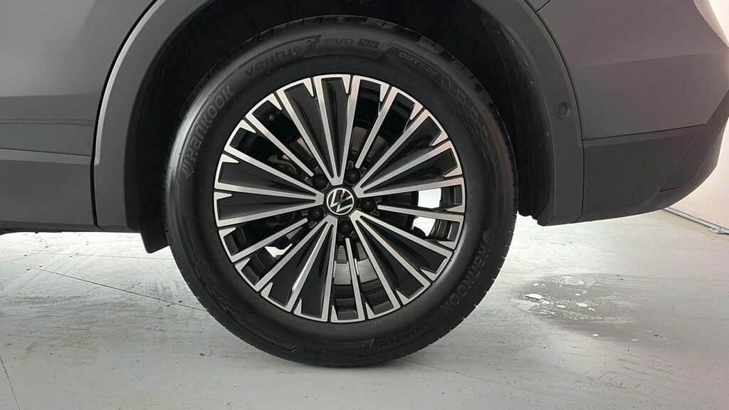 Volkswagen Tiguan 1.5 Etsi 150 Match Dsg Black #9