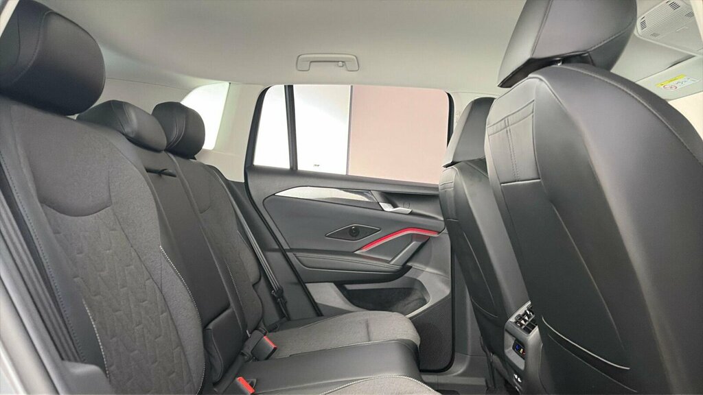 Volkswagen Tiguan 1.5 Etsi 150 Match Dsg Black #13