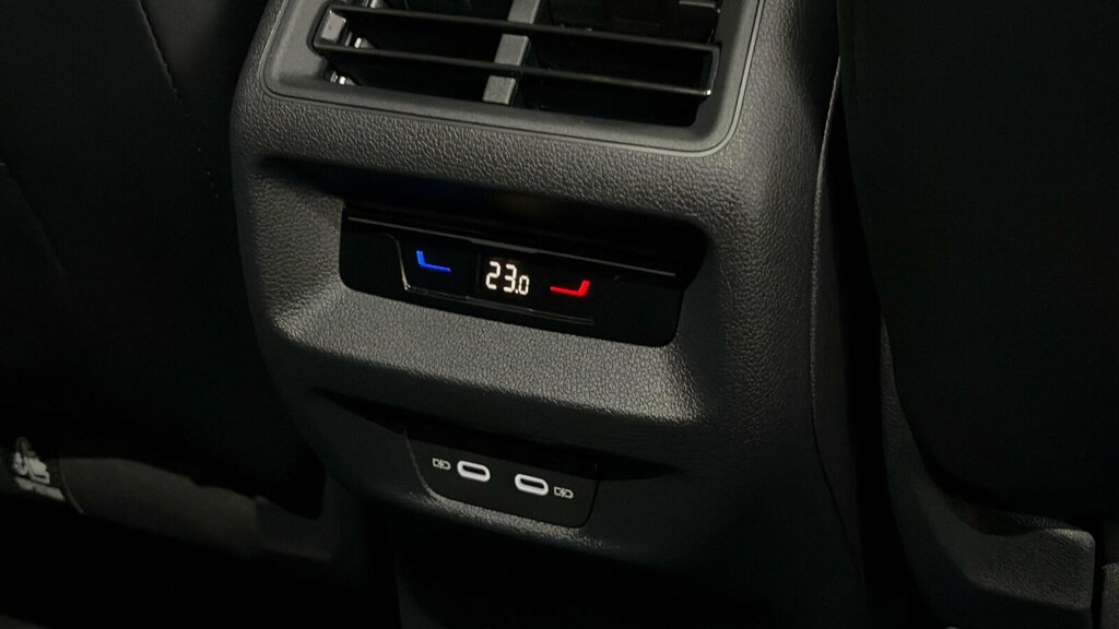 Volkswagen Tiguan 1.5 Etsi 150 Match Dsg Black #36