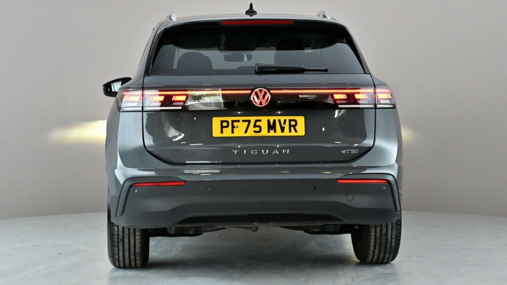 Volkswagen Tiguan 1.5 Etsi 150 Match Dsg Black #12