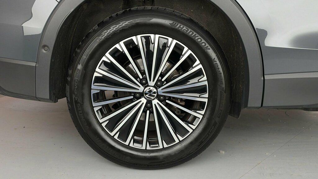 Volkswagen Tiguan 1.5 Etsi 150 Match Dsg Black #6