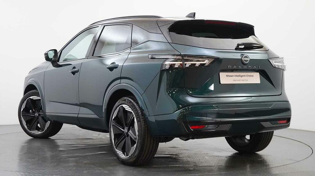 Nissan Qashqai 1.3 Dig-t Mh 158 N-design With Sat Nav And 36 Green #3