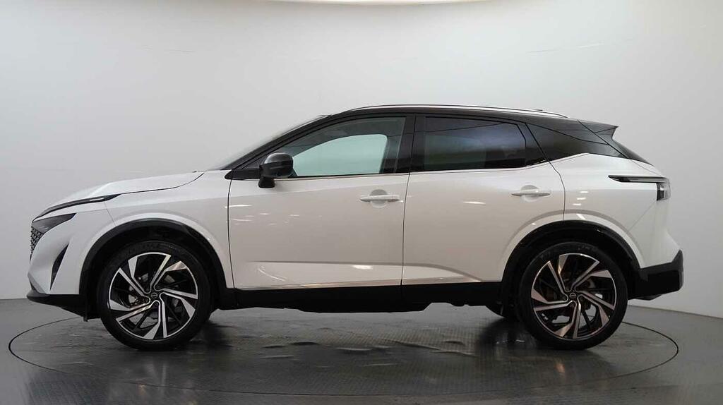 Nissan Qashqai 1.3 Dig-t Mh 158 Tekna With Glass Roof And Bose A SO26FNT White #5