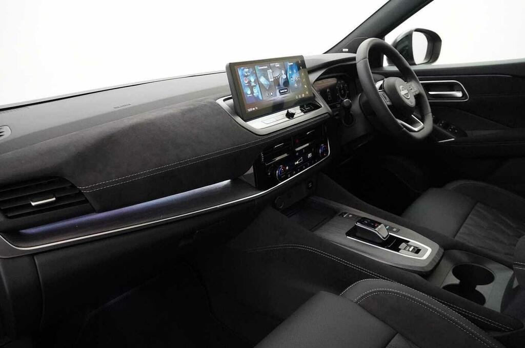 Nissan Qashqai 1.5 205 E-power Tekna With Premium Leather A Black #2