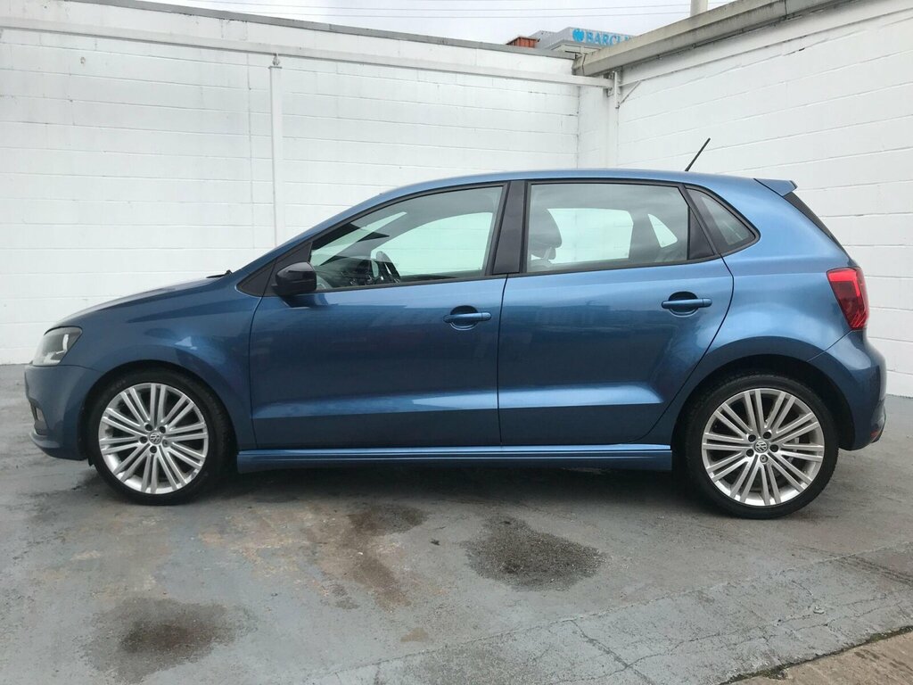 Volkswagen Polo 1.2L Match Edition Tsi Dsg 89 Bhp Silver #4