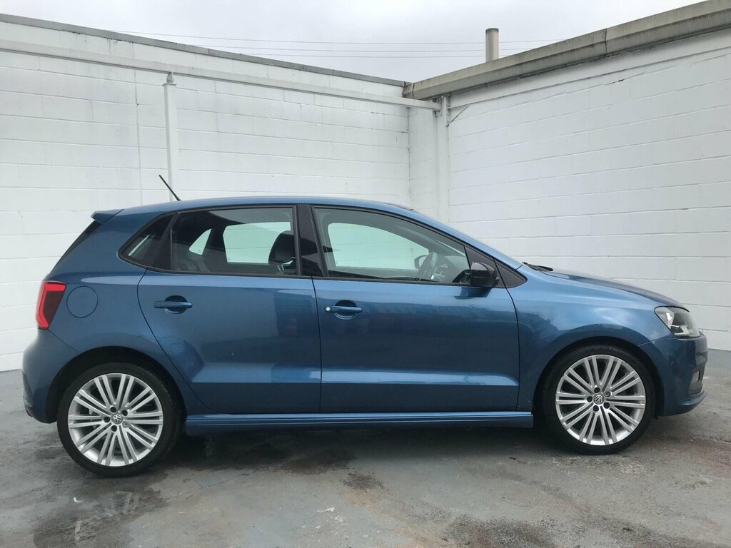 Volkswagen Polo 1.2L Match Edition Tsi Dsg 89 Bhp Silver #9