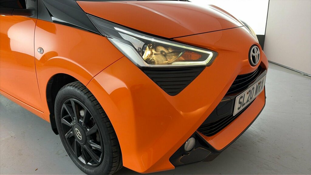 Toyota Aygo 1.0 Vvt-i X-play Tss White #35