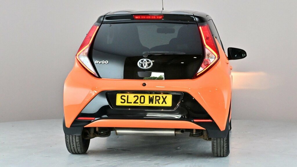 Toyota Aygo 1.0 Vvt-i X-play Tss White #5