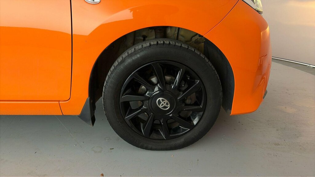 Toyota Aygo 1.0 Vvt-i X-play Tss White #26