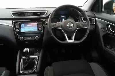 Nissan Qashqai 1.5L N-connecta Dci 108 Bhp Grey #15