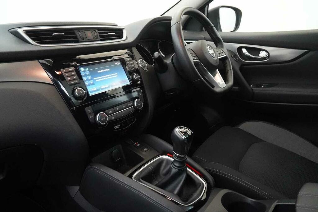 Nissan Qashqai 1.2L 1.2 Dig-t Acenta Euro 6 Ss Red #23