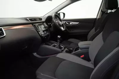 Nissan Qashqai 1.5L N-connecta Dci 108 Bhp Grey #16