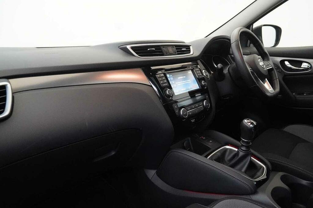 Nissan Qashqai 1.2L 1.2 Dig-t Acenta Euro 6 Ss Red #2