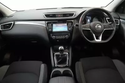 Nissan Qashqai 1.5L N-connecta Dci 108 Bhp Grey #14