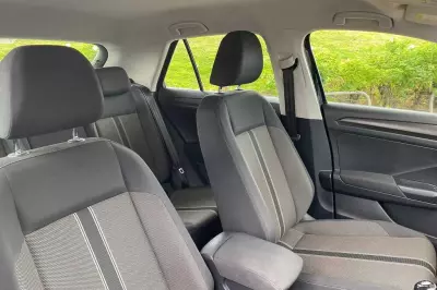 Volkswagen T-Roc Se 1.5 Tsi 150Ps Evo 6-Speed Black #49