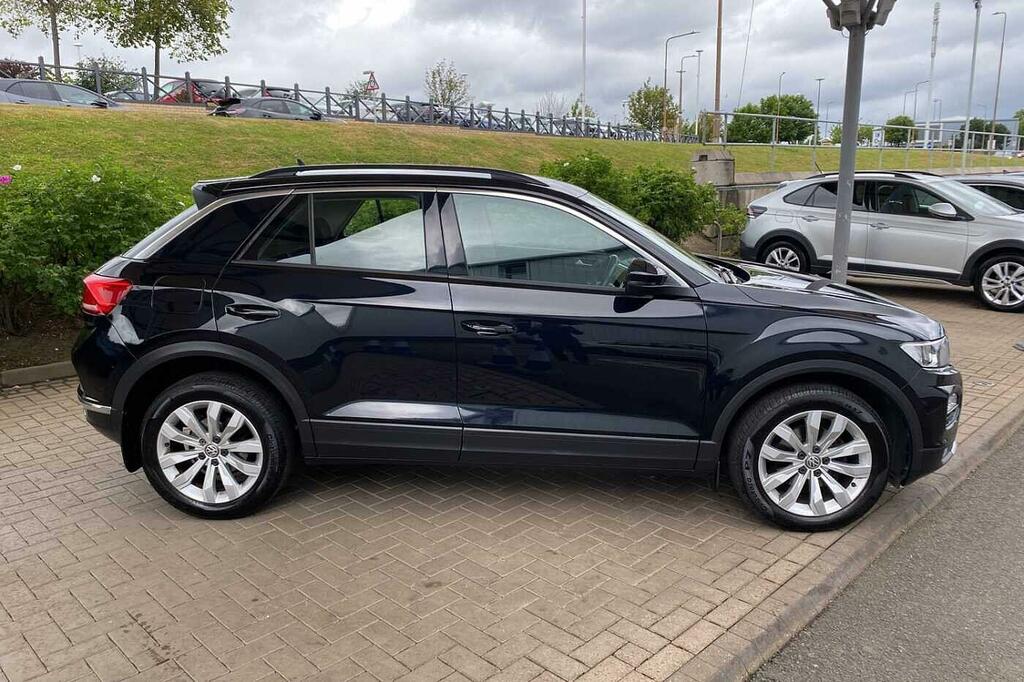 Volkswagen T-Roc 1.5 Tsi Evo Se Black #4