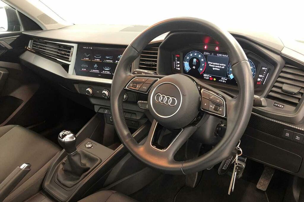 Audi A1 Technik 25 Tfsi 95 Ps 5-Speed SL72RJO Grey #6