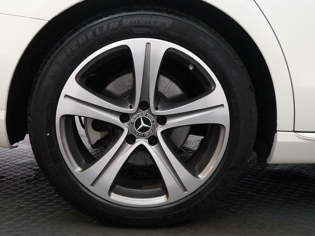 Mercedes-Benz E Class E 220 D Se Premium White #6