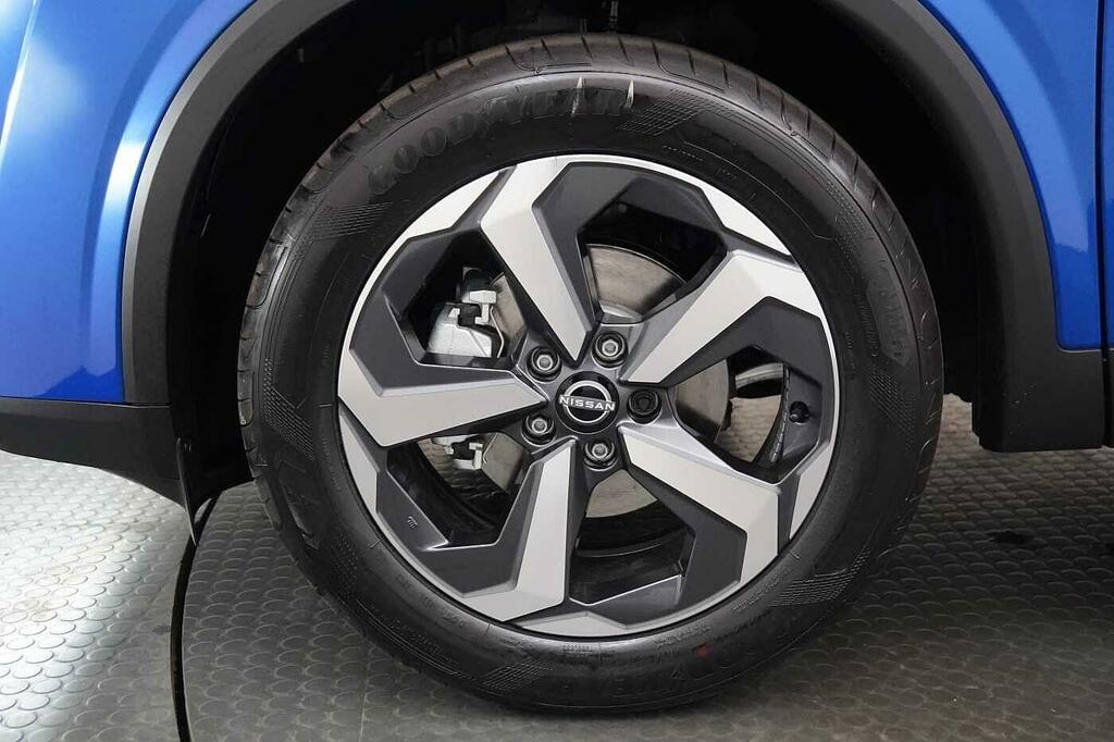 Nissan Qashqai 1.3 Dig-t Mh 158 N-connecta Xtronic Blue #10