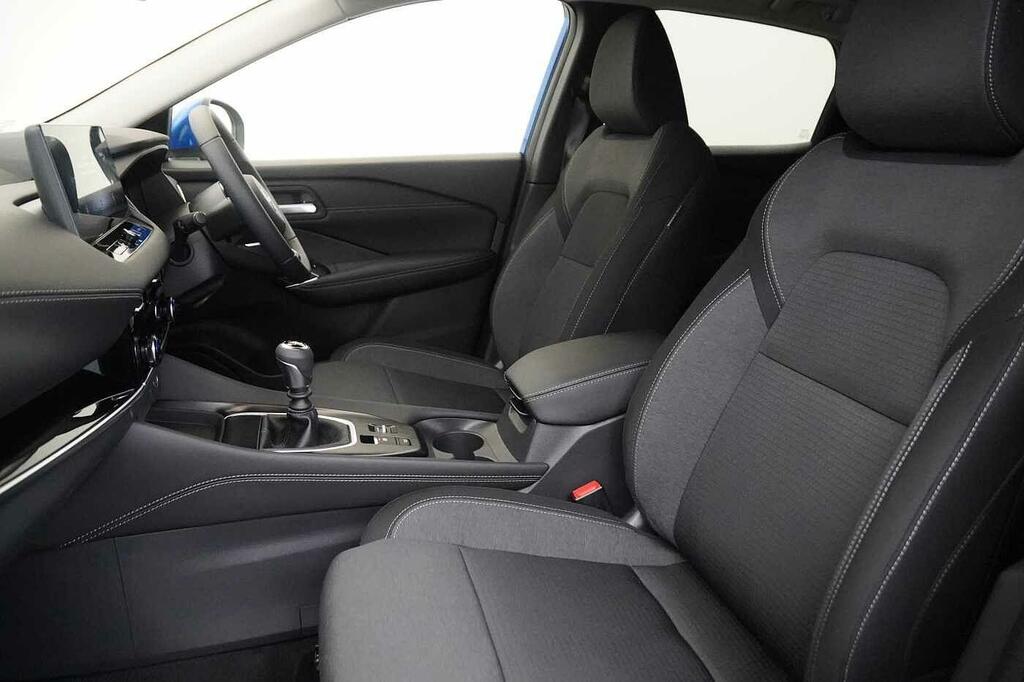 Nissan Qashqai 1.3 Dig-t Mh 158 N-connecta Xtronic Blue #15