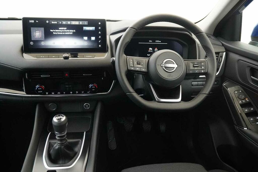 Nissan Qashqai 1.3 Dig-t Mh 158 N-connecta Xtronic Blue #13