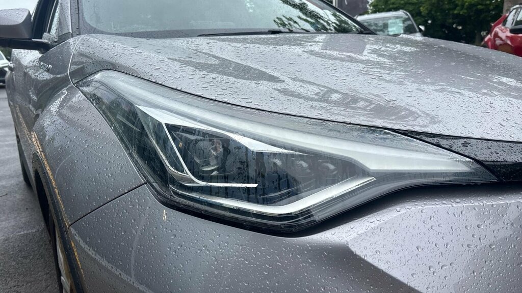 Toyota C-Hr 1.8 Hybrid Icon Cvt Silver #20