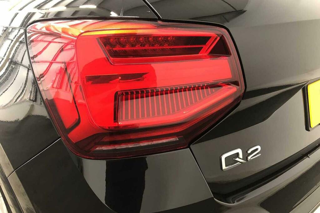 Audi Q2 1.5 Tfsi 35 Sport Suv S Tronic 150 Ps Grey #23