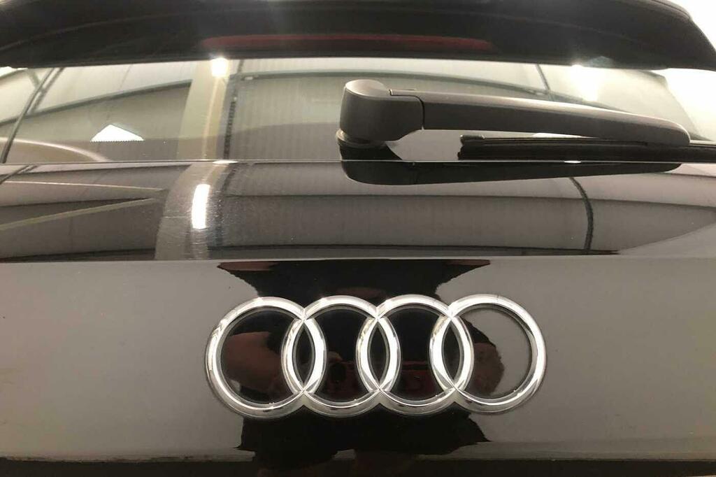 Audi Q2 1.5 Tfsi 35 Sport Suv S Tronic 150 Ps Grey #24