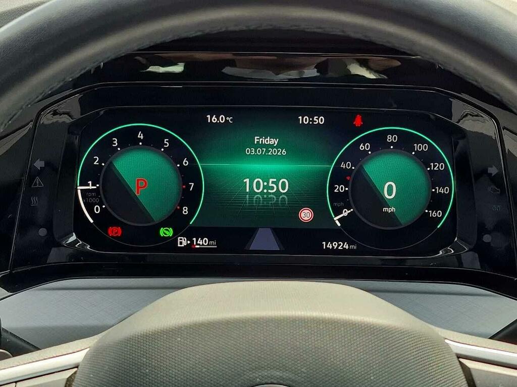 Volkswagen Golf 8 Life 1.5 Etsi 150Ps 7-Speed Dsg Grey #26
