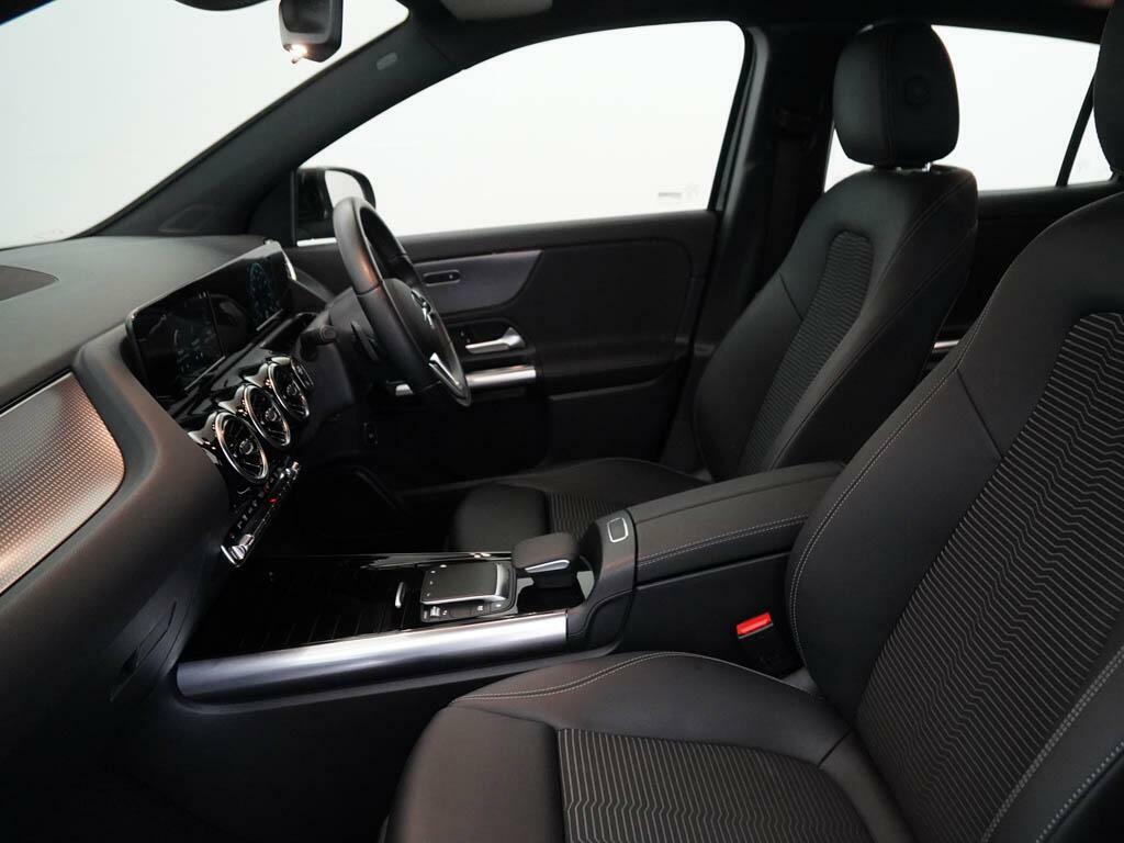 Mercedes-Benz GLA Class 180 Amg Line Edition Suv 7G-dct Euro 6 Black #65