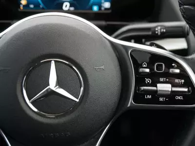 Mercedes-Benz GLA Class 1.3 Gla200 Sport Suv 7G-dct Euro 6 Ss Grey #54
