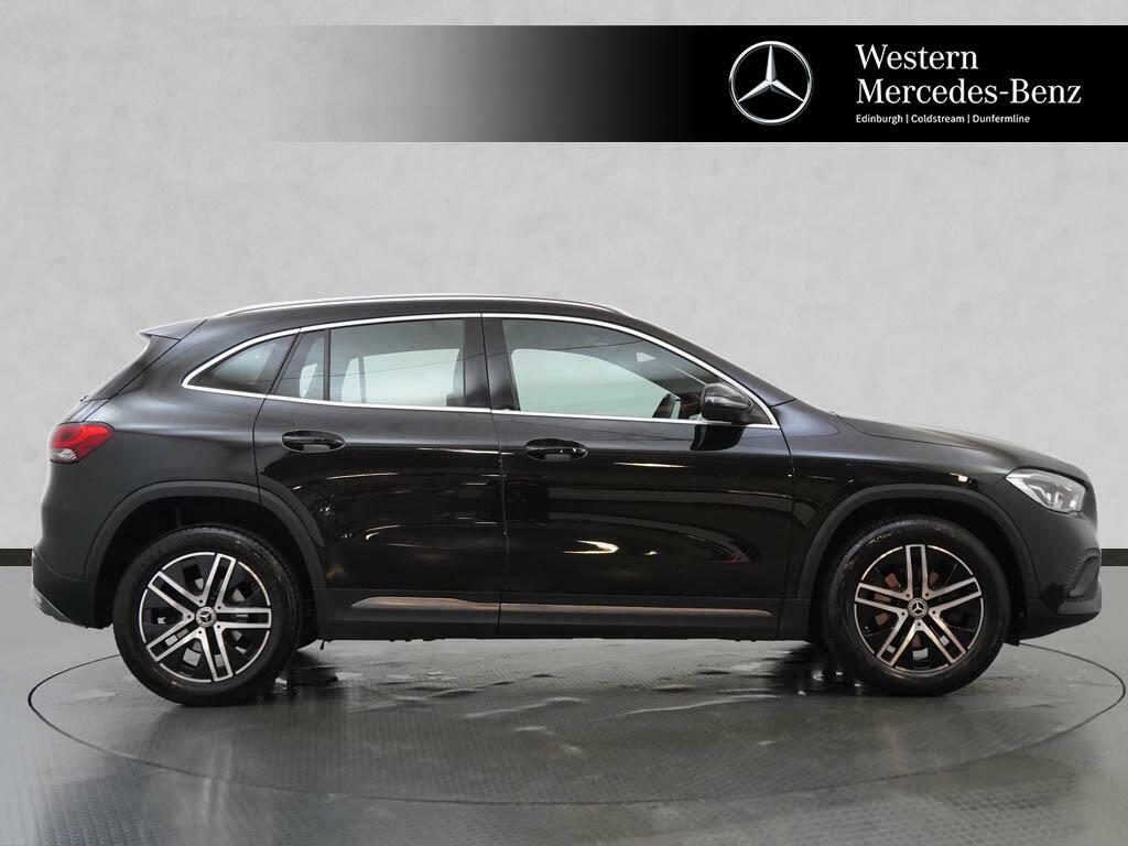 Mercedes-Benz GLA Class 180 Amg Line Edition Suv 7G-dct Euro 6 Black #7