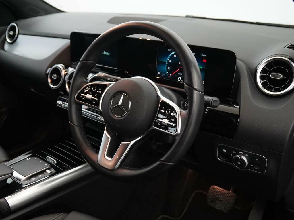 Mercedes-Benz GLA Class 180 Amg Line Edition Suv 7G-dct Euro 6 Black #42