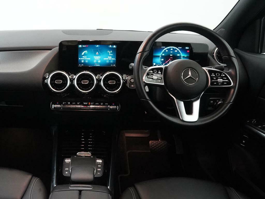Mercedes-Benz GLA Class 180 Amg Line Edition Suv 7G-dct Euro 6 Black #35