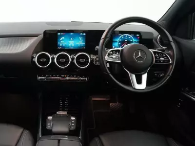Mercedes-Benz GLA Class 1.3 Gla200 Sport Suv 7G-dct Euro 6 Ss Grey #35