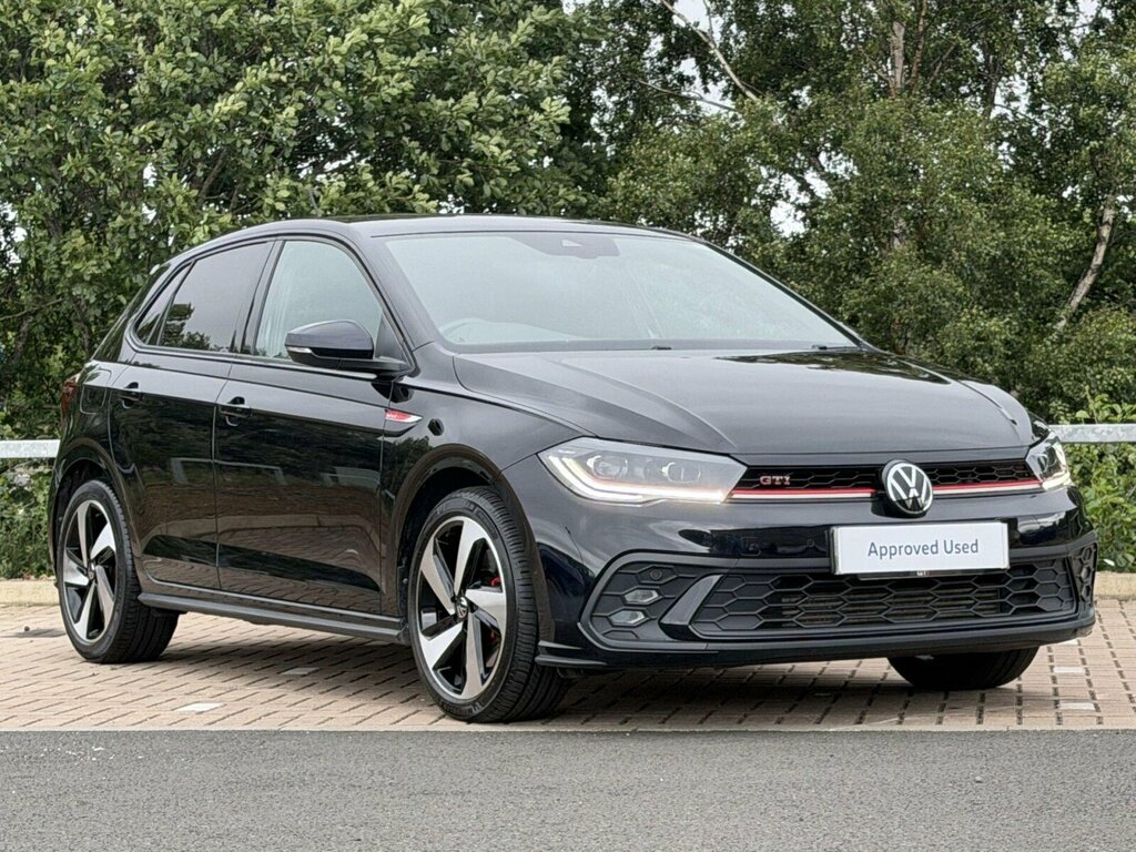 Volkswagen Polo 1.0 Life Silver #1