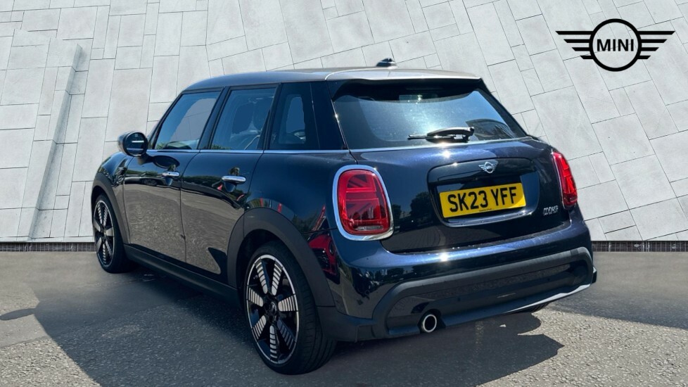 Mini Hatch 5-Door Hatch Cooper Exclusive SK23YFF Black #4