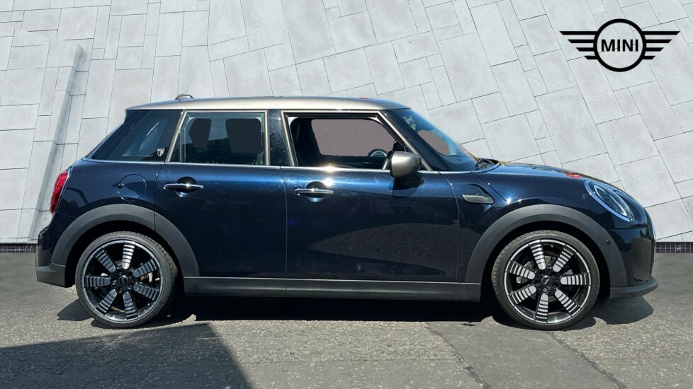 Mini Hatch 5-Door Hatch Cooper Exclusive SK23YFF Black #6