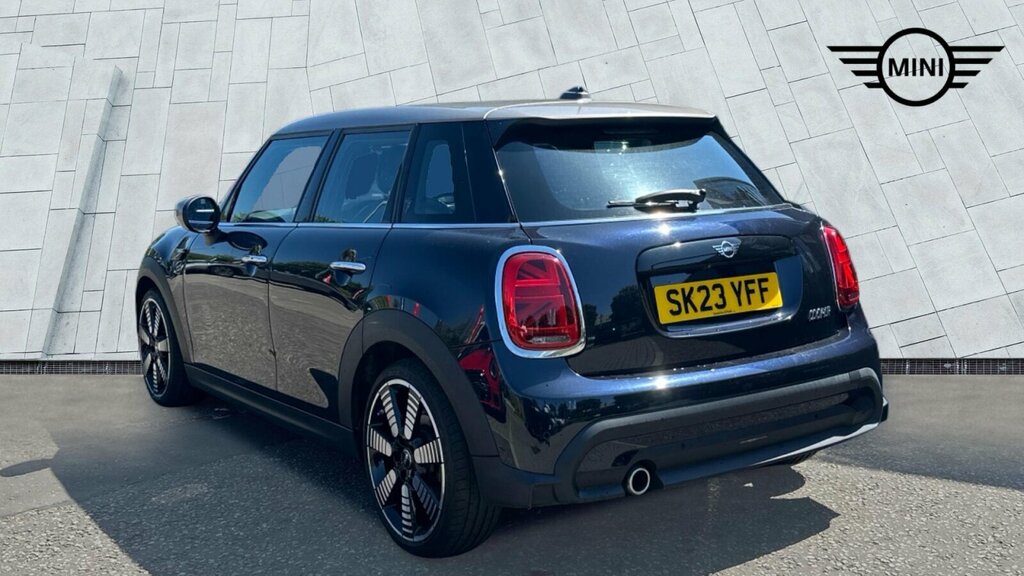 Mini Hatch 5-Door Hatch Cooper Exclusive SK23YFF Black #3