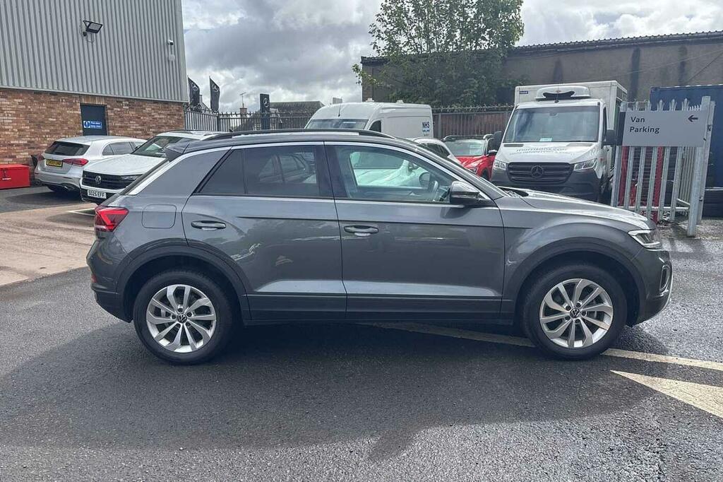 Volkswagen T-Roc 1.5 Tsi Match Grey #4