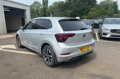 Volkswagen Polo 2.0 Tsi Gti Dsg Black #3