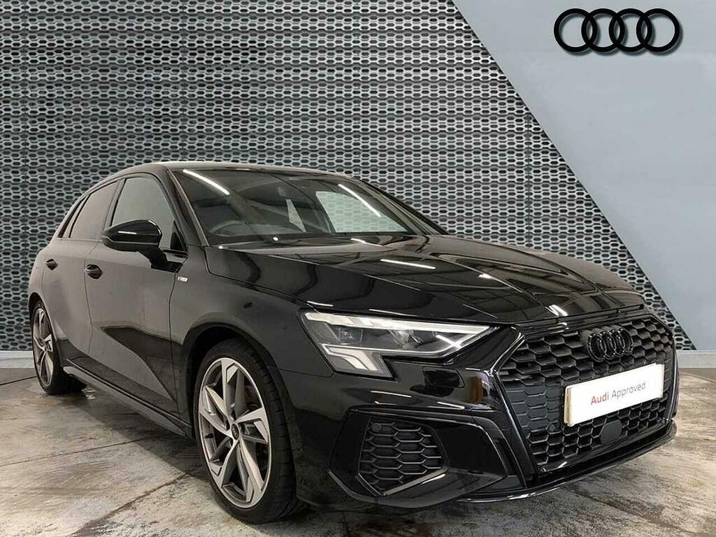 Audi A3 My23.5 Black Edition 35 Tfsi 150 Ps 6-Speed Black