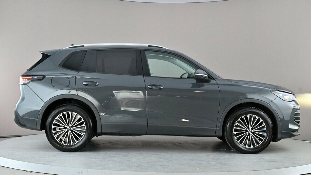Volkswagen Tiguan 1.5 Etsi 150 Match Dsg Grey #5